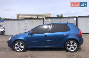 Хэтчбек Volkswagen Golf 2007 в 