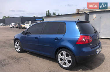 Хэтчбек Volkswagen Golf 2007 в 