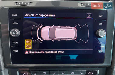 Універсал Volkswagen Golf 2019 в 