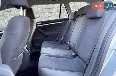Універсал Volkswagen Golf 2008 в 