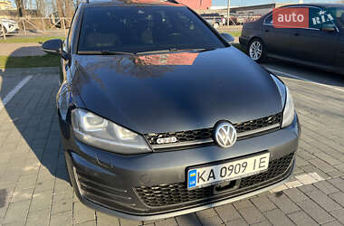 Универсал Volkswagen Golf 2015 в 