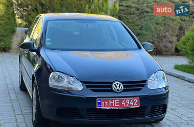 Хэтчбек Volkswagen Golf 2007 в 