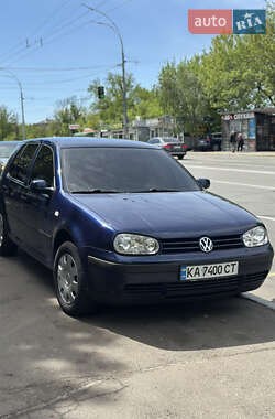 Хэтчбек Volkswagen Golf 2000 в Киеве