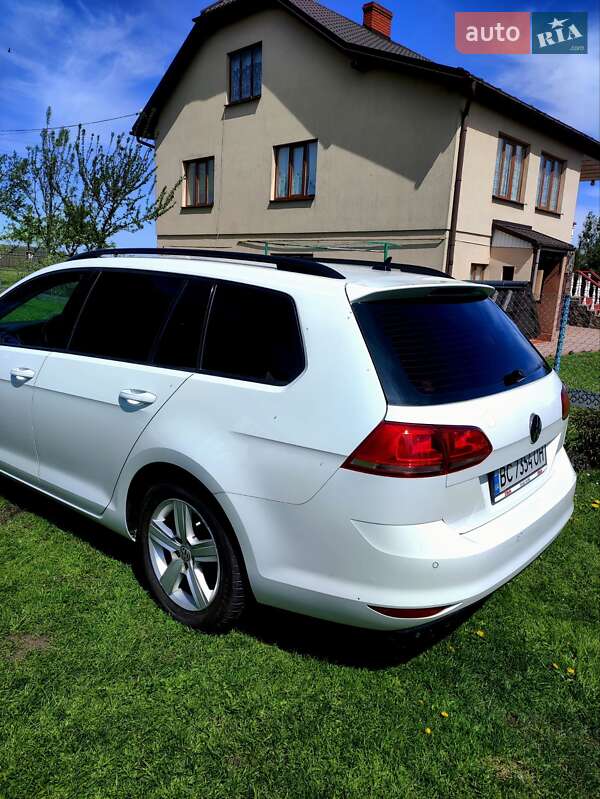 Універсал Volkswagen Golf 2014 в Львові