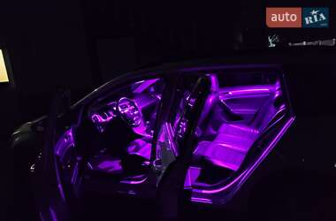 Универсал Volkswagen Golf 2014 в 