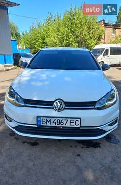 Универсал Volkswagen Golf 2017 в 