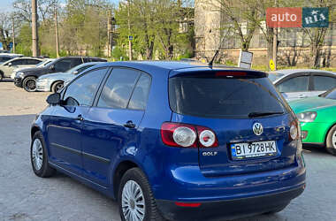 Хетчбек Volkswagen Golf 2005 в 