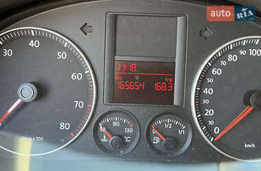 Хэтчбек Volkswagen Golf 2009 в 