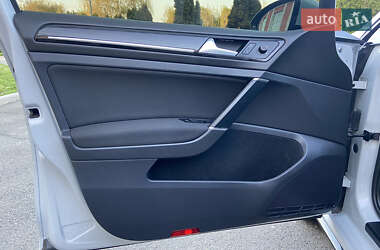 Универсал Volkswagen Golf 2017 в 