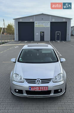 Хетчбек Volkswagen Golf 2007 в 