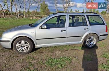 Универсал Volkswagen Golf 2001 в 