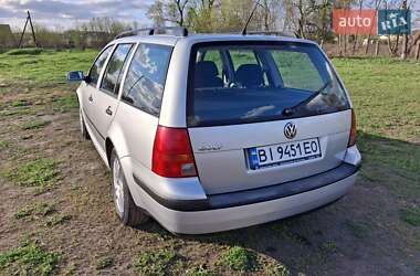 Универсал Volkswagen Golf 2001 в 