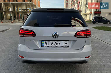 Універсал Volkswagen Golf 2018 в 
