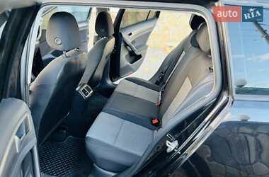 Універсал Volkswagen Golf 2015 в 