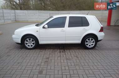 Хетчбек Volkswagen Golf 2003 в Рівному