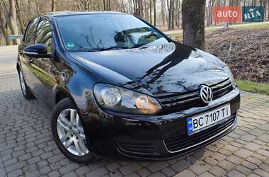 Хетчбек Volkswagen Golf 2009 в Львові