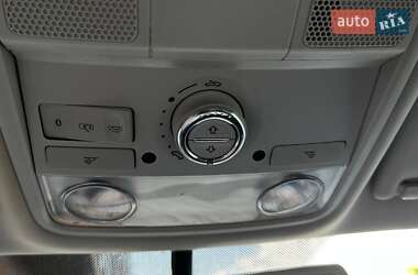 Універсал Volkswagen Golf 2010 в 