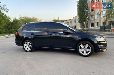 Универсал Volkswagen Golf 2016 в 