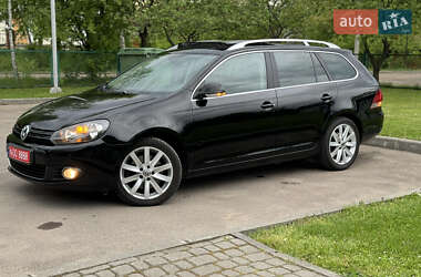 Універсал Volkswagen Golf 2011 в 