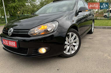 Універсал Volkswagen Golf 2011 в 