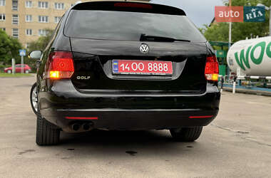 Універсал Volkswagen Golf 2011 в 
