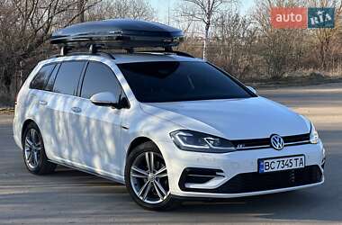 Универсал Volkswagen Golf 2019 в Дрогобыче