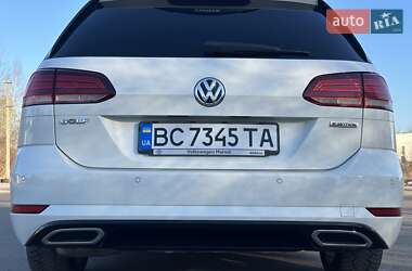 Універсал Volkswagen Golf 2019 в 