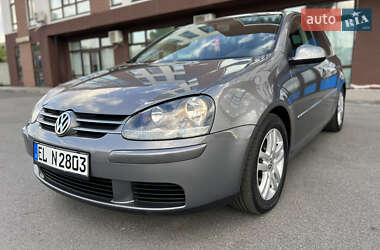 Хэтчбек Volkswagen Golf 2009 в 