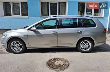 Универсал Volkswagen Golf 2014 в 