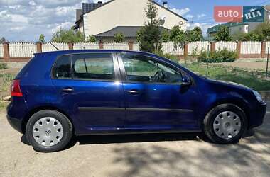 Хетчбек Volkswagen Golf 2004 в Богородчанах