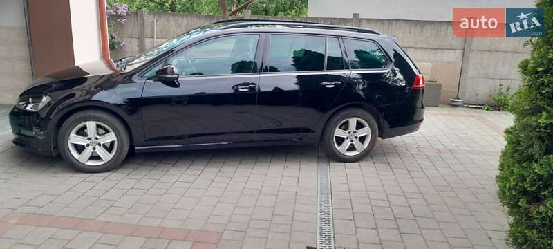 Универсал Volkswagen Golf 2014 в 