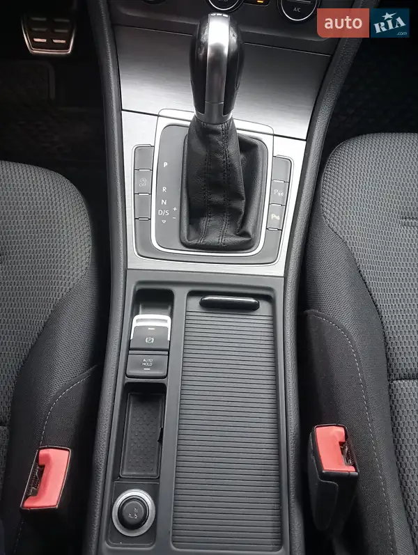 Volkswagen Golf 2013 VIN WVWZZZAUZEP525754 фото оголошення 22 з 81