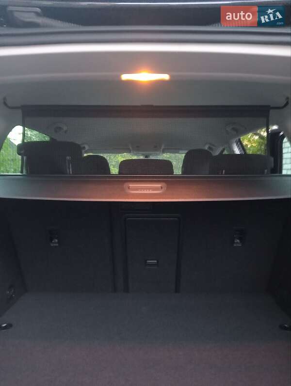 Універсал Volkswagen Golf 2013 в Львові