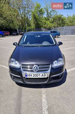 Хетчбек Volkswagen Golf 2004 в Одесі
