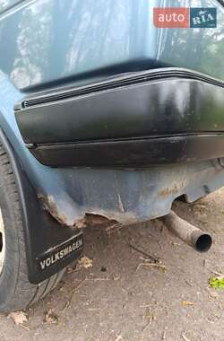 Хетчбек Volkswagen Golf 1988 в 