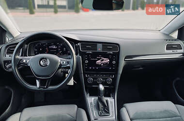 Універсал Volkswagen Golf 2017 в 