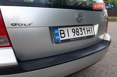 Универсал Volkswagen Golf 2000 в 