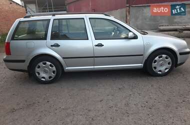 Универсал Volkswagen Golf 2000 в 
