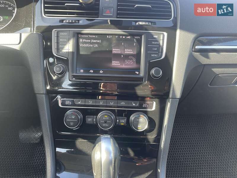 Универсал Volkswagen Golf 2016 в Ирпене