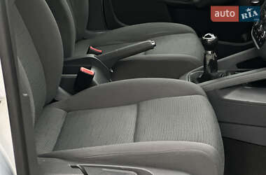 Хэтчбек Volkswagen Golf 2006 в 