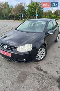 Хэтчбек Volkswagen Golf 2007 в 