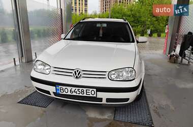 Универсал Volkswagen Golf 2005 в 