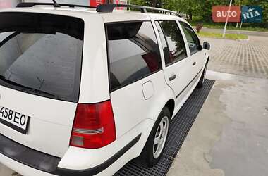 Универсал Volkswagen Golf 2005 в 