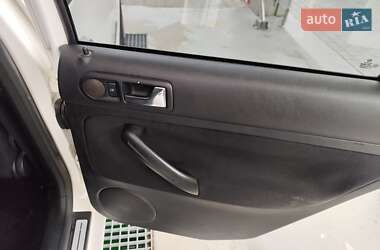 Универсал Volkswagen Golf 2005 в 