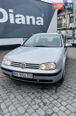 Універсал Volkswagen Golf 2000 в Тернополі