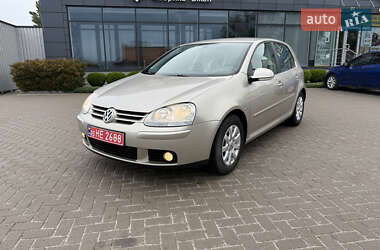 Хэтчбек Volkswagen Golf 2005 в Белой Церкви