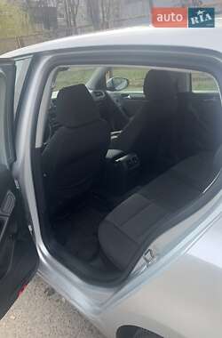 Хэтчбек Volkswagen Golf 2009 в 