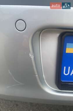 Хэтчбек Volkswagen Golf 2009 в 