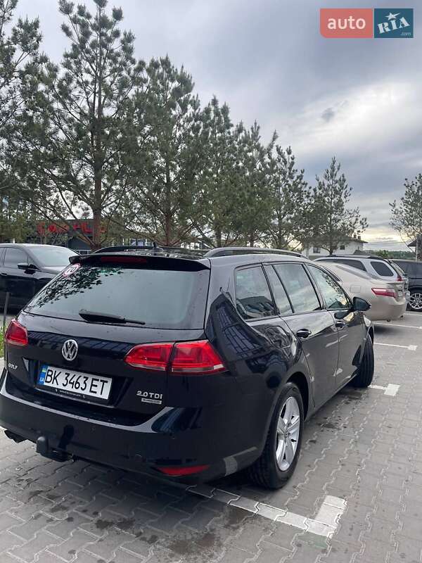 Универсал Volkswagen Golf 2013 в Сарнах