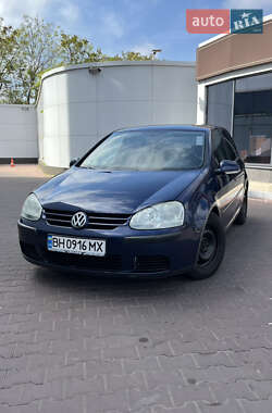 Хетчбек Volkswagen Golf 2004 в Одесі